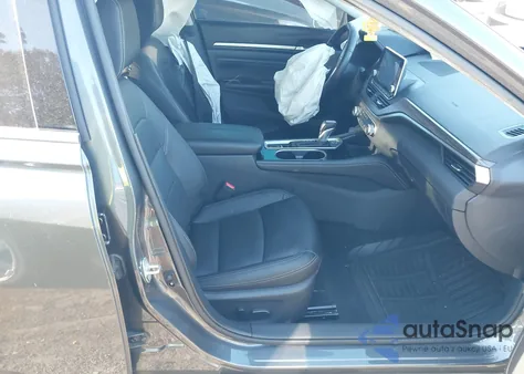 2020 Nissan Altima Platinum Intelligent Awd from USA, damaged, VIN 1N4BL4FWXLN309880